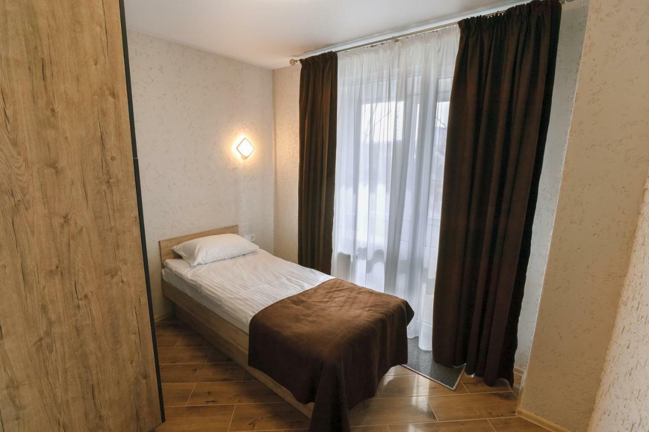 Raziotel Rishelyevskiy Herson Dış mekan fotoğraf